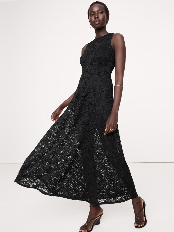 Lace Maxi Dress - Image 4