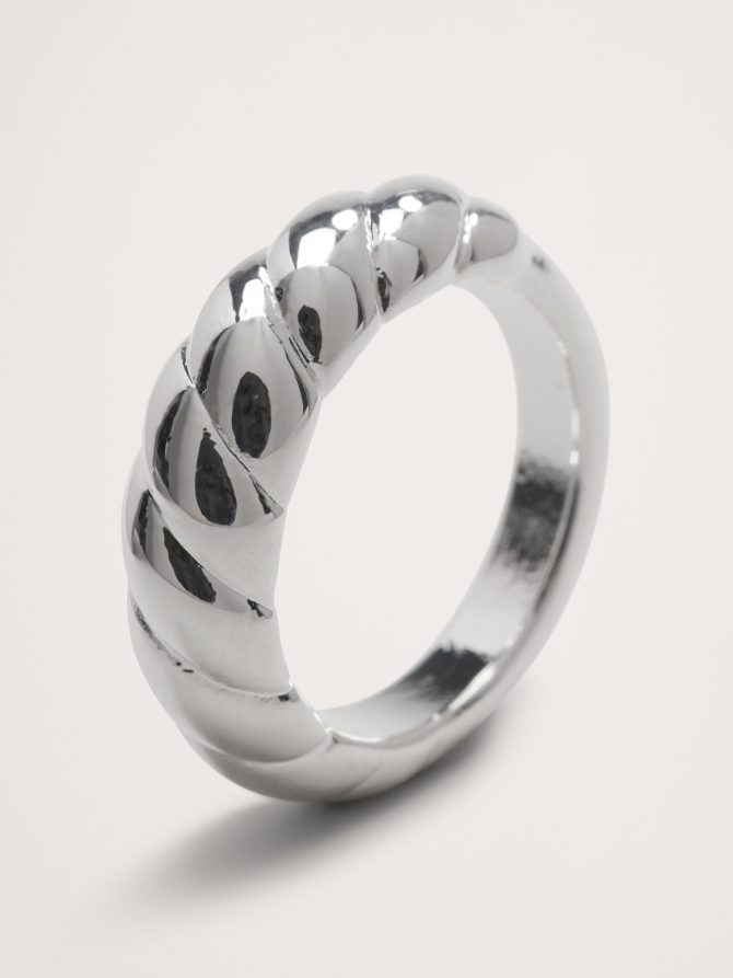 Ravena Scallop Ring by Aureus + Argent - Image 3