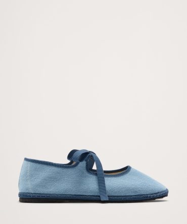 Salomé Flat by Cayumas