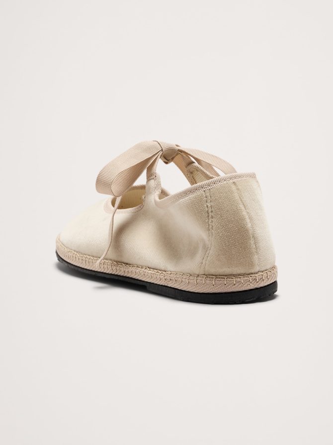 Salomé Flat by Cayumas - Image 5
