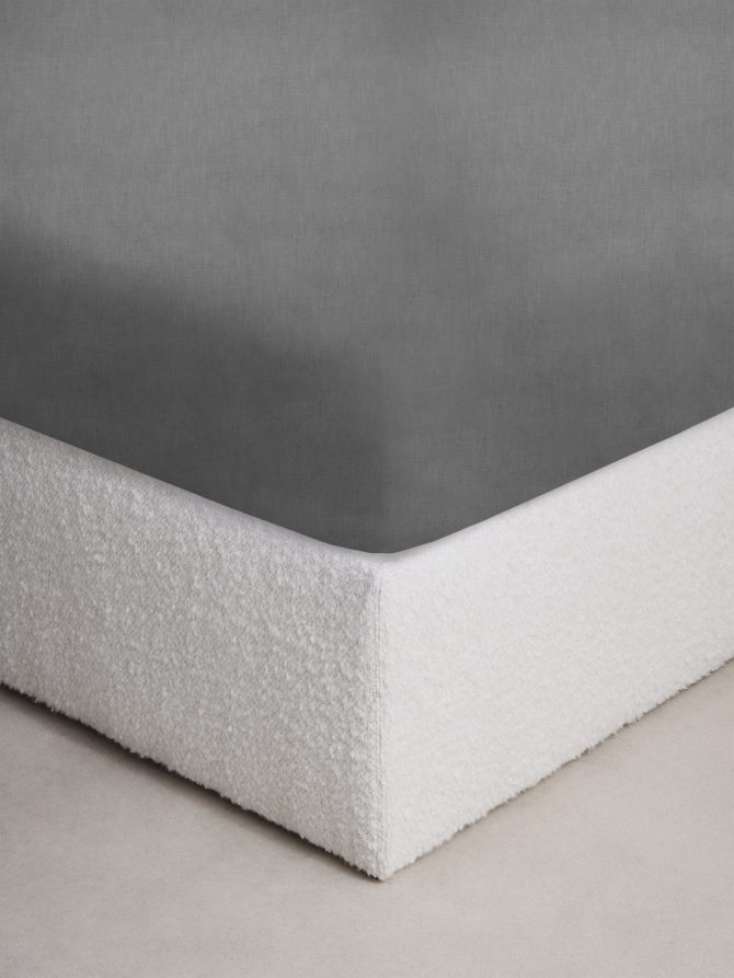Fine Linen Fitted Sheet