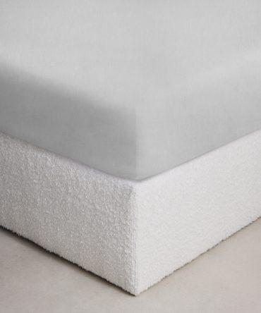 Fine Linen Fitted Sheet