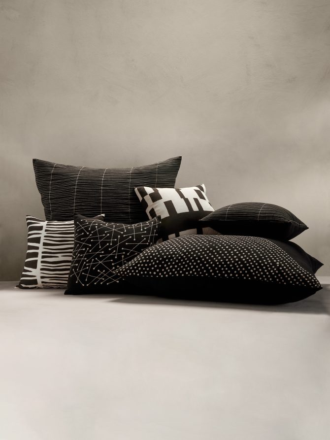 Bogolan Mud Cloth Pillow - Image 4