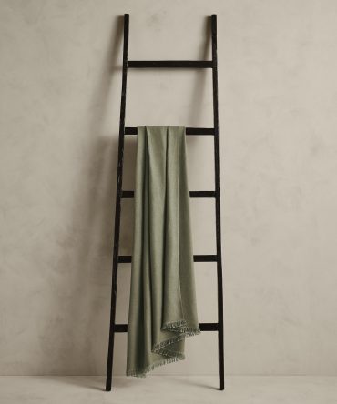 European Linen Throw