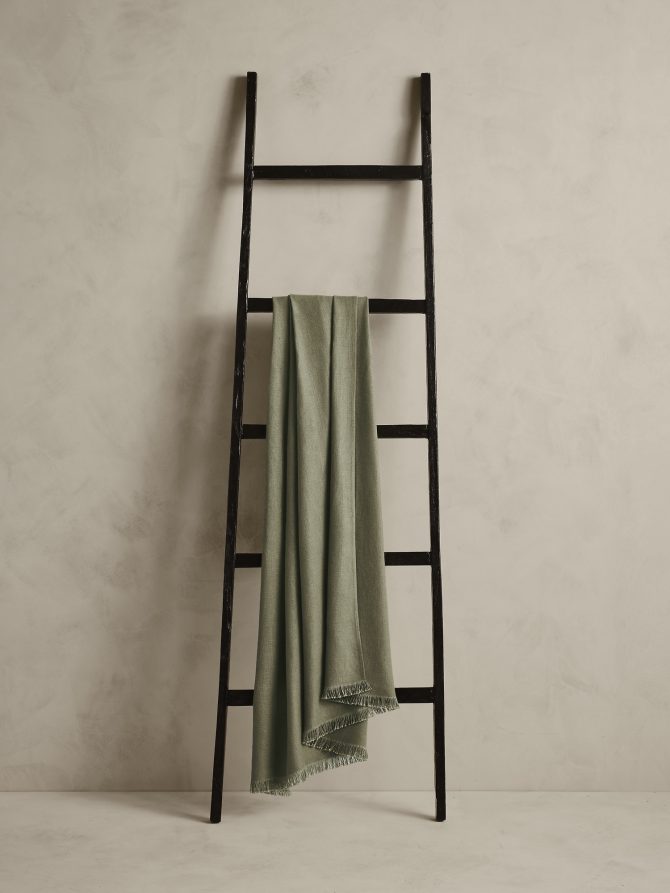 European Linen Throw