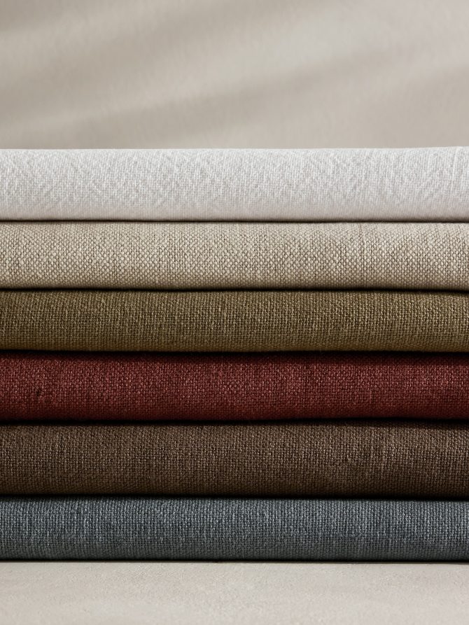 European Linen Throw - Image 2