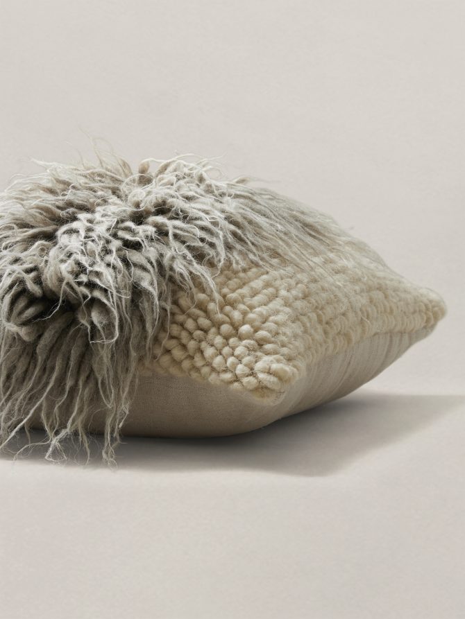 Lizhnyk Fuzzy Pillow - Image 5