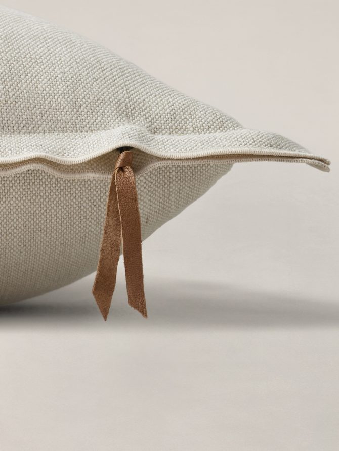 European Linen Pillow - Image 6