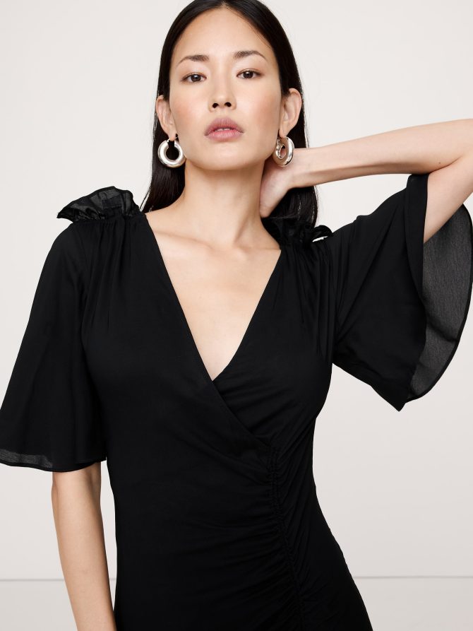 STRETCH-CREPE FLUTTER-SLEEVE MAXI DRESS - Image 3