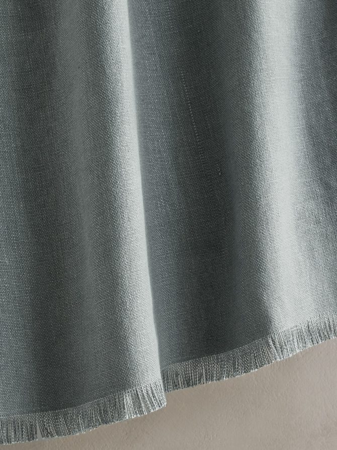 European Linen Throw - Image 4