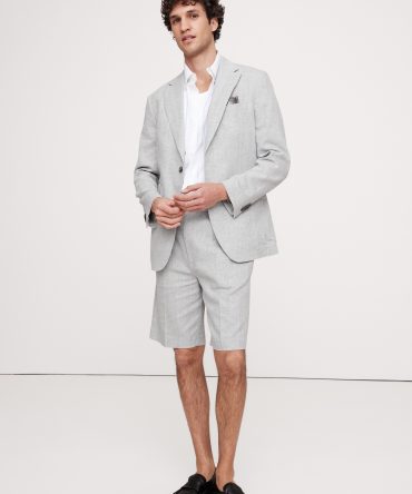 9.5" Herringbone Linen-Cotton Pleated Pull-On Short