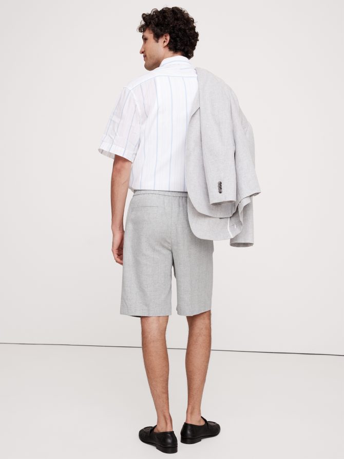 9.5" Herringbone Linen-Cotton Pleated Pull-On Short - Image 2