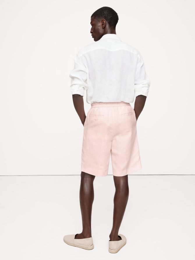 9.5" Linen Pleated Pull-On Short - Image 2