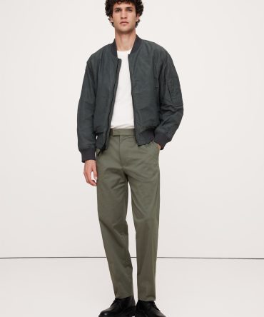 Pleated Cropped Italian-Stretch Chino