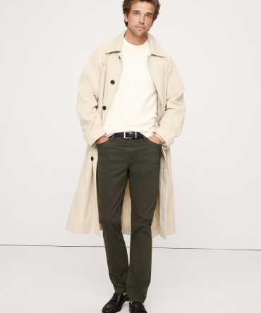 Slim Traveler Pant