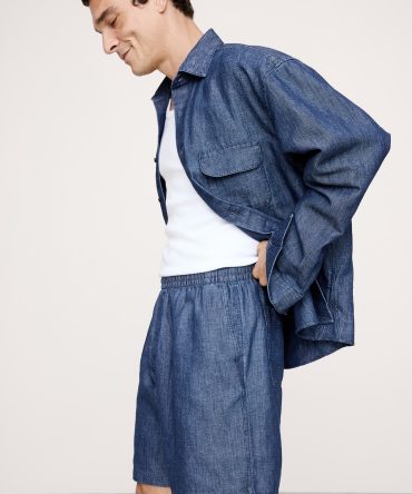 9.5" Cotton-Hemp Chambray Pull-On Short