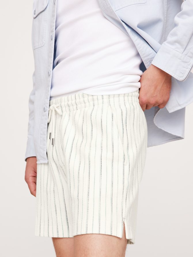 5" Jacquard Stripe Pull-On Short - Image 3