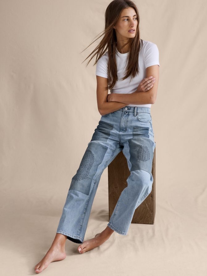 MID-RISE BARREL PATCHWORK ANKLE JEAN - Image 4