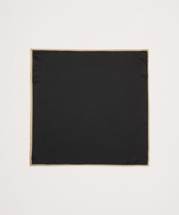 Kia Silk Pocket Square