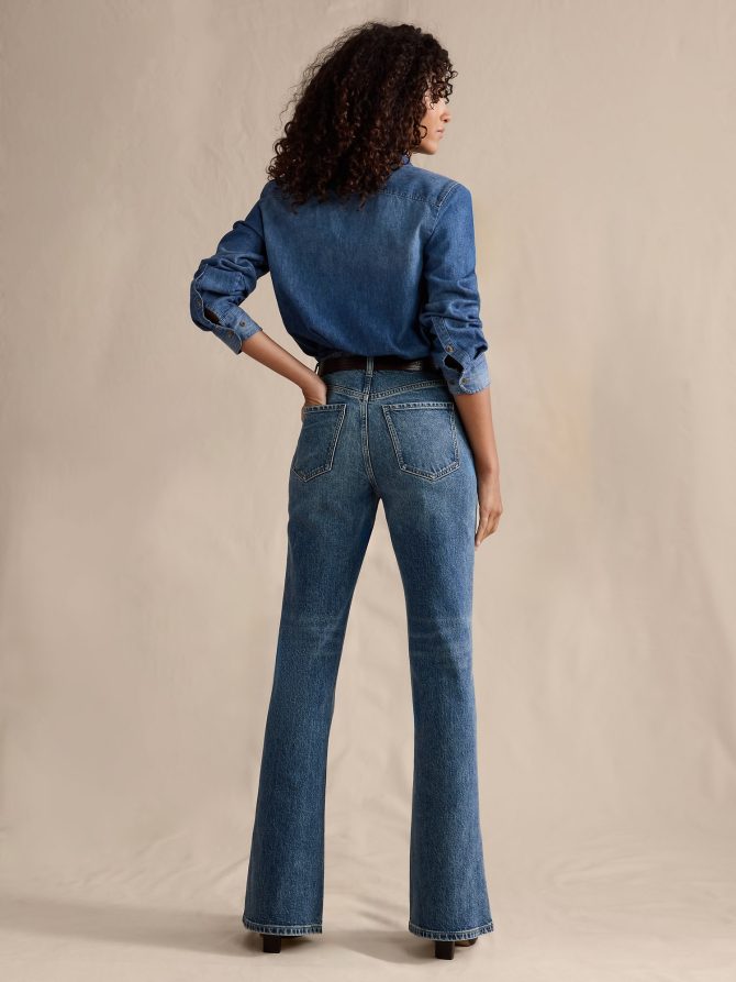 HIGH-RISE BOOTCUT JEAN - Image 3