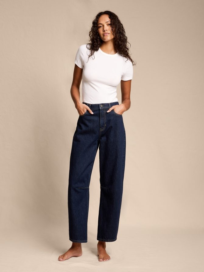 MID-RISE BARREL ANKLE JEAN - Image 4