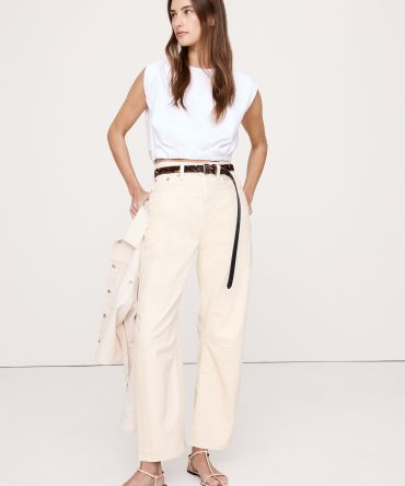 High-Rise Relaxed Barrel Ankle Jean