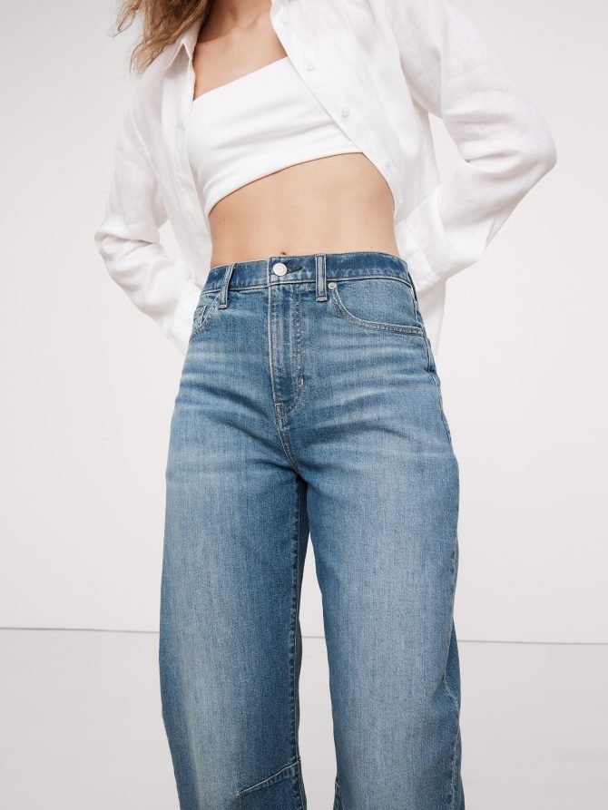 High-Rise Relaxed Barrel Ankle Jean - Image 4