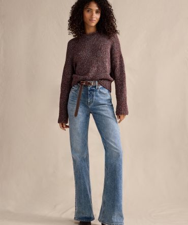 HIGH-RISE BOOTCUT JEAN