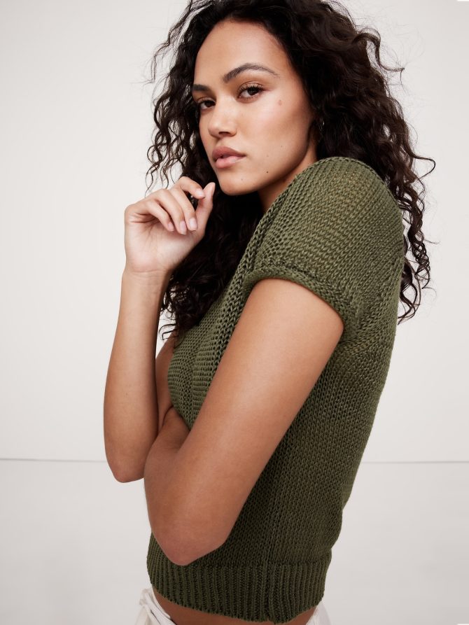 Fitted Linen Short-Sleeve Sweater - Image 4