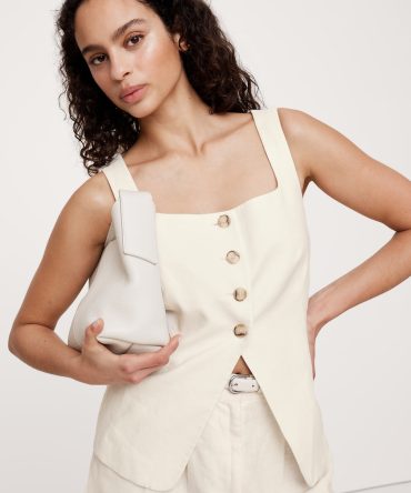 Linen Square-Neck Long Vest