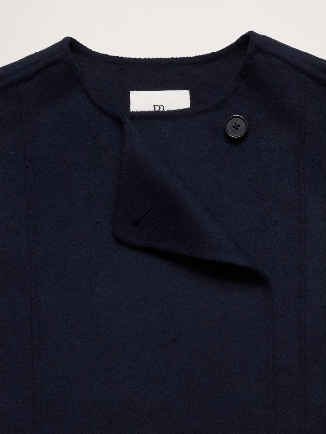 Double-Faced Cropped Jacket - Image 7