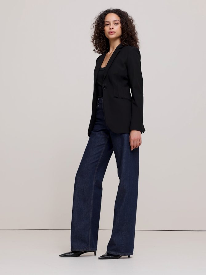 Hourglass Refined Blazer - Image 2