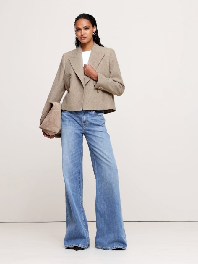 Herringbone Wool Flannel Crop Blazer - Image 2